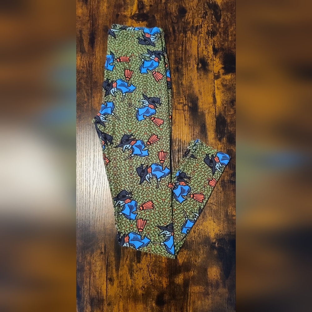 LuLaRoe Women's Witch Pattern High Waist Leggings